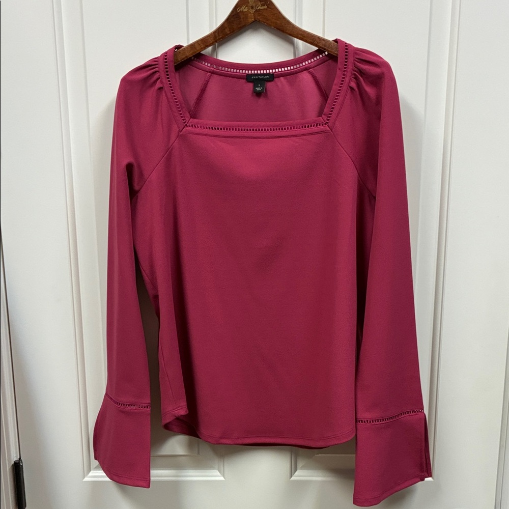 Ann Taylor Berry Long Sleeve Blouse